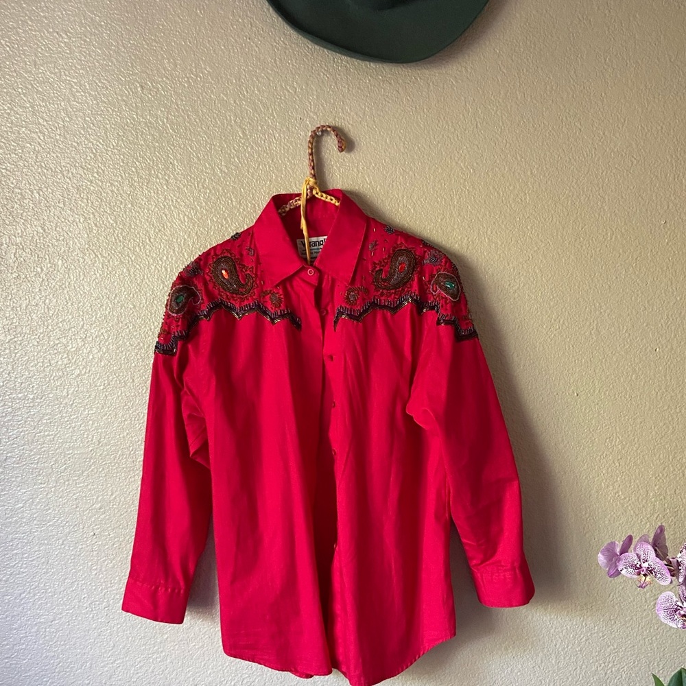 Vintage red collared button up shirt- size medium - brand wrangler